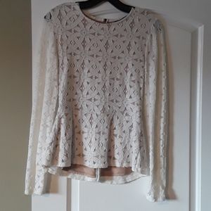 Estelle bcbg maxazria hi lo peplum top